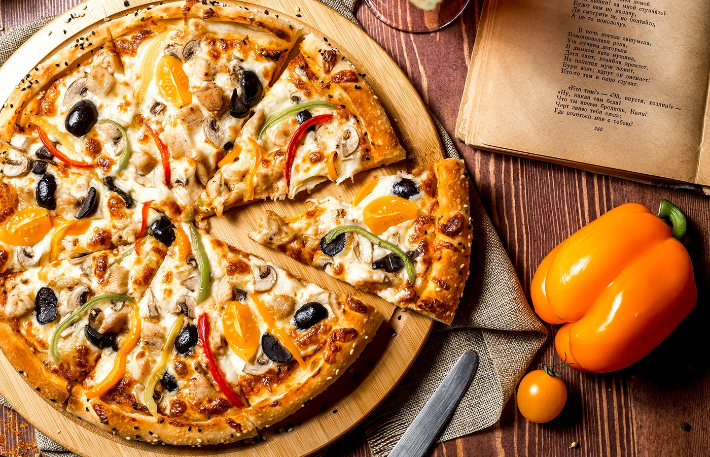 The Development of Pizza as an American Icon