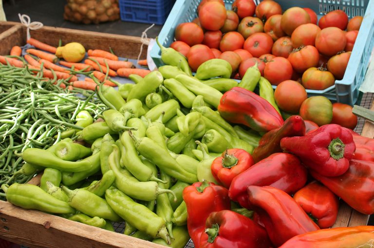Market Vegetables for Everyday Cooking