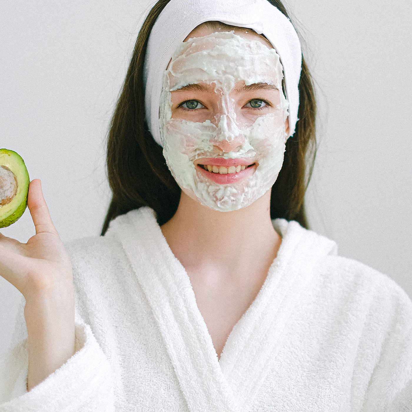 How to Enhance Your Natural Beauty with the Right Cosmetics