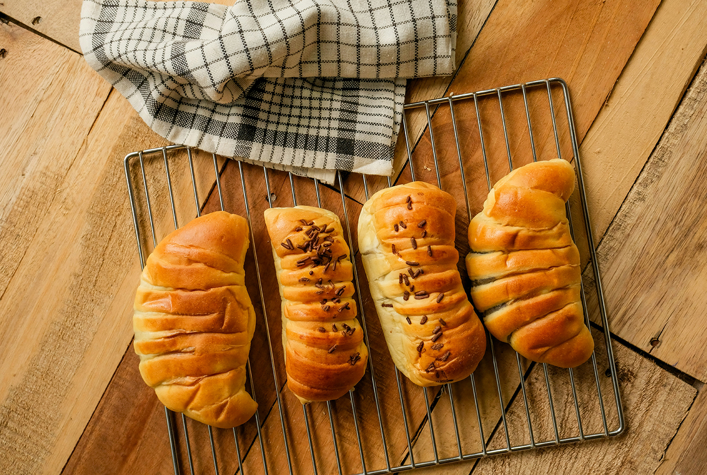 Taste the Art of Baking: Delicious Bread, Cakes, and Cookies You’ll Always Crave for More