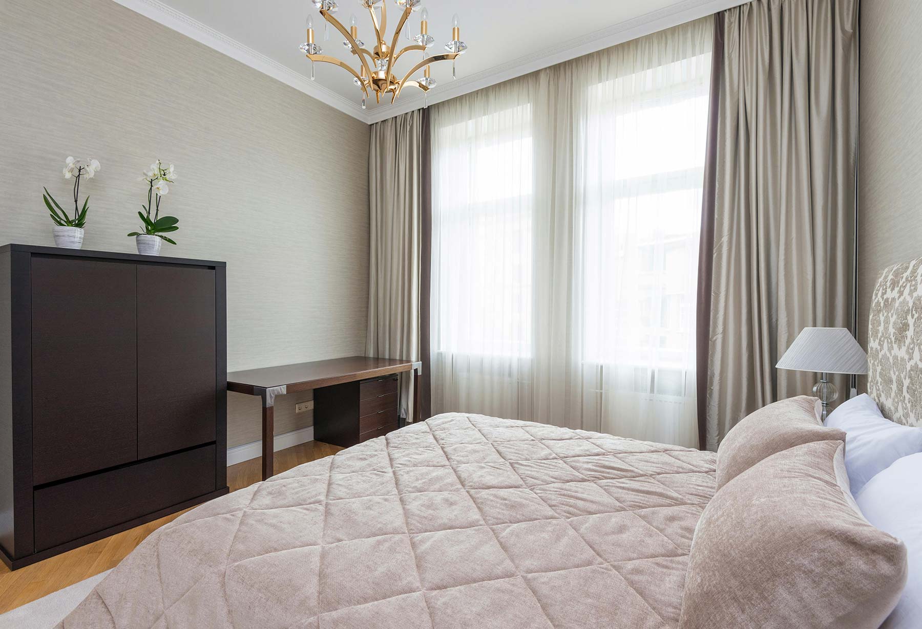 Modern curtain designs that instantly elevate style and comfort at home