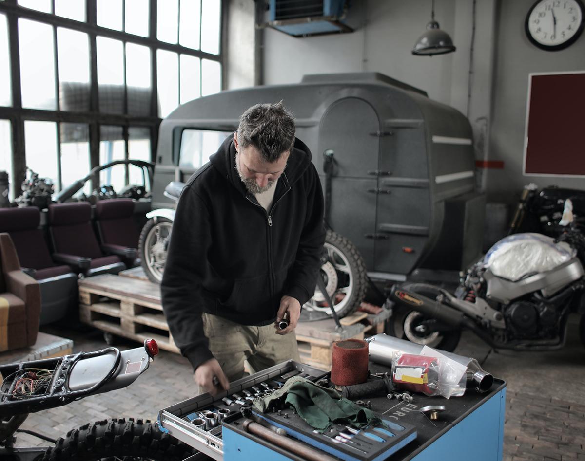 Understanding your car’s emergency lights Understanding your car’s emergency lights