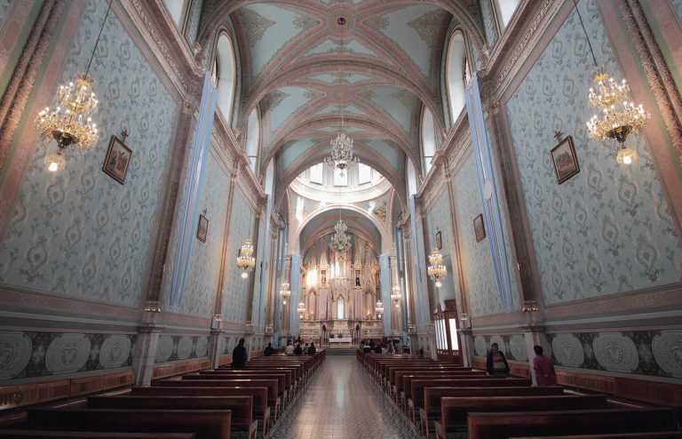 Assurance and God’s Un- Crossed Fingers