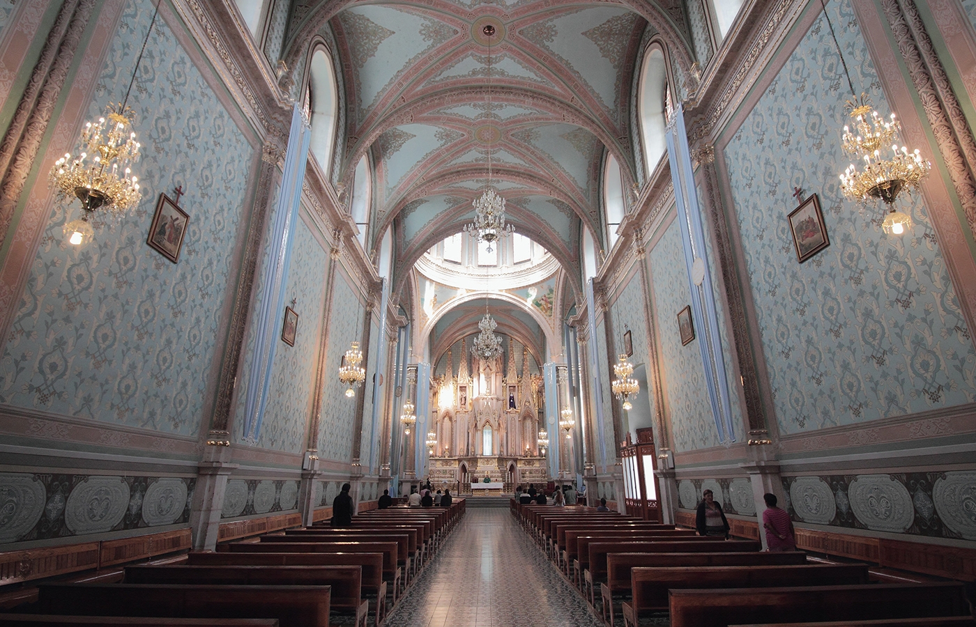 Assurance and God’s Un- Crossed Fingers