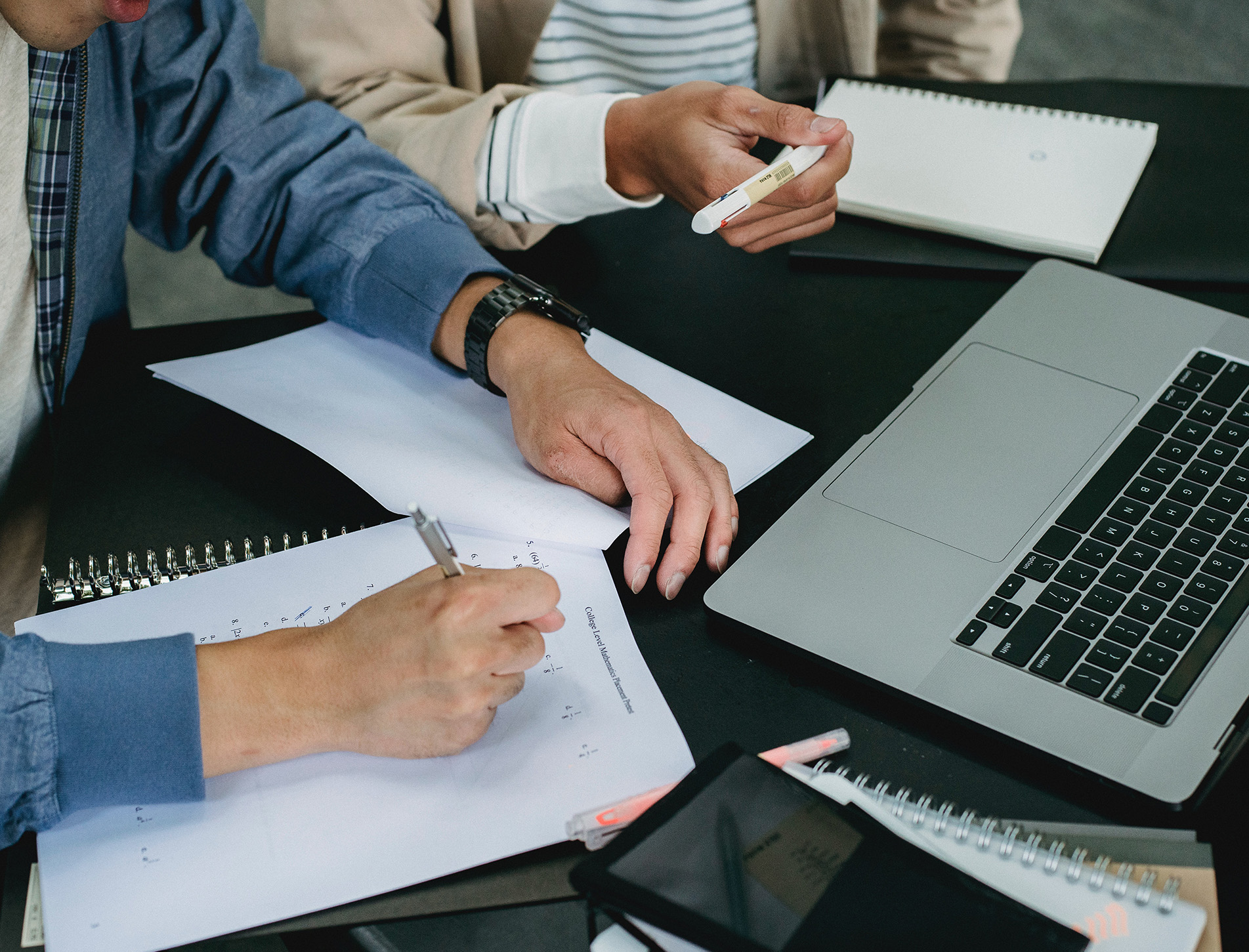 Group relaciones laborales o de estudio Group relaciones laborales o de estudio