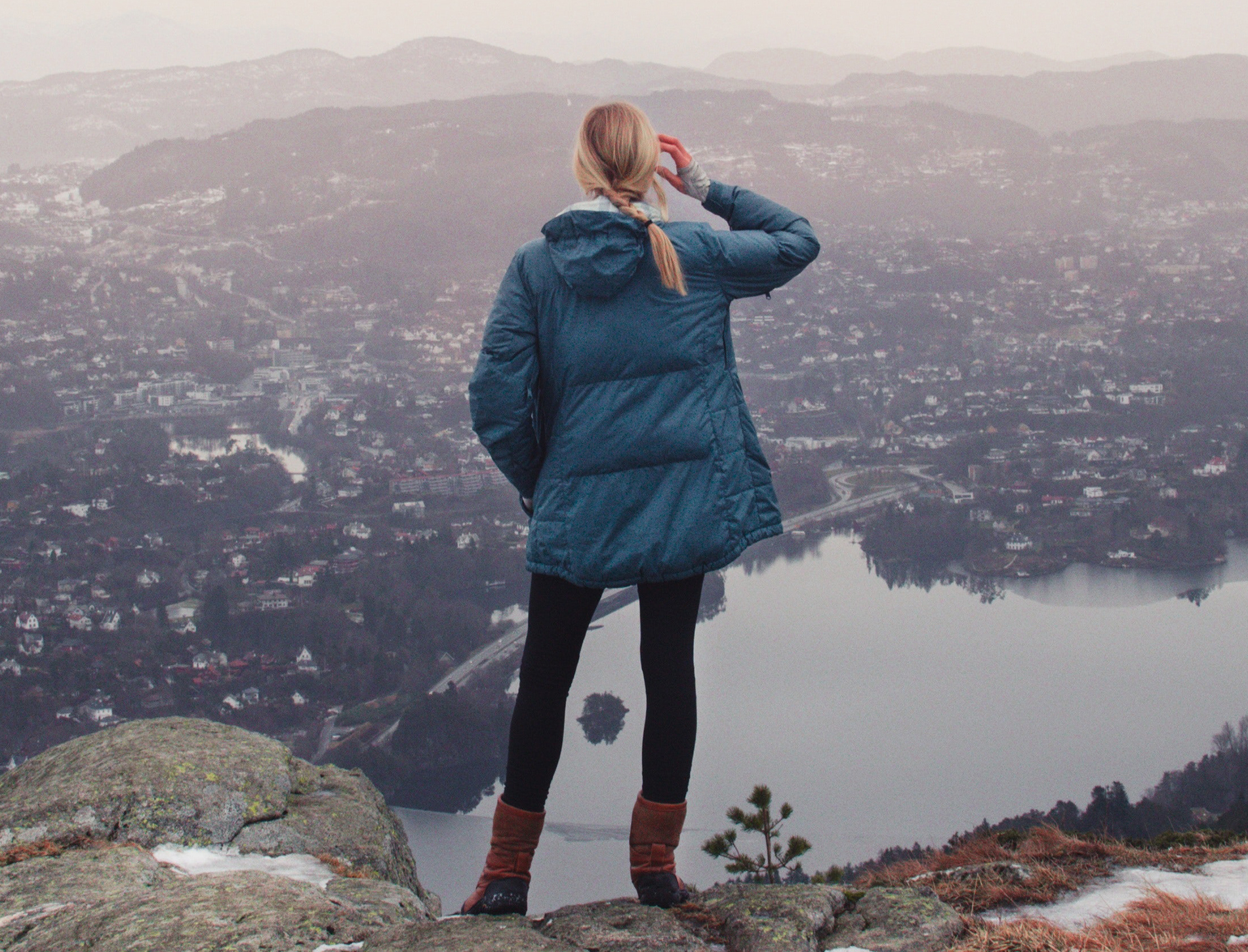 Ways to Find tips about solo camping & hiking guide