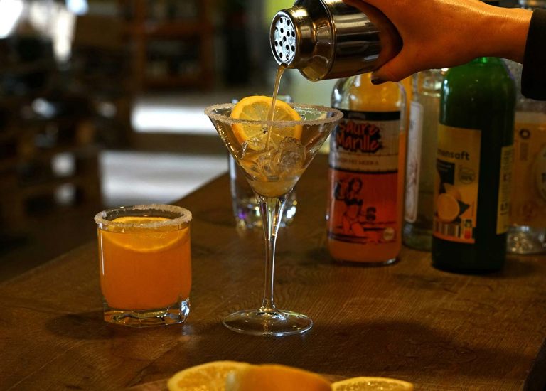 The Ultimate Guide To Classic And Modern Cocktails