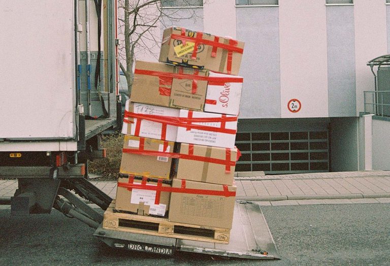 Smart transport solutions enhancing connectivity across borders